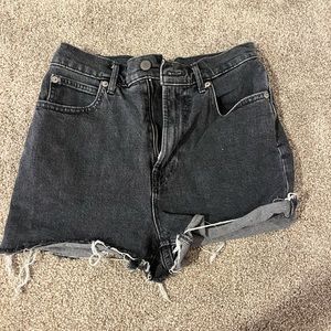 Black denim Everlane shorts